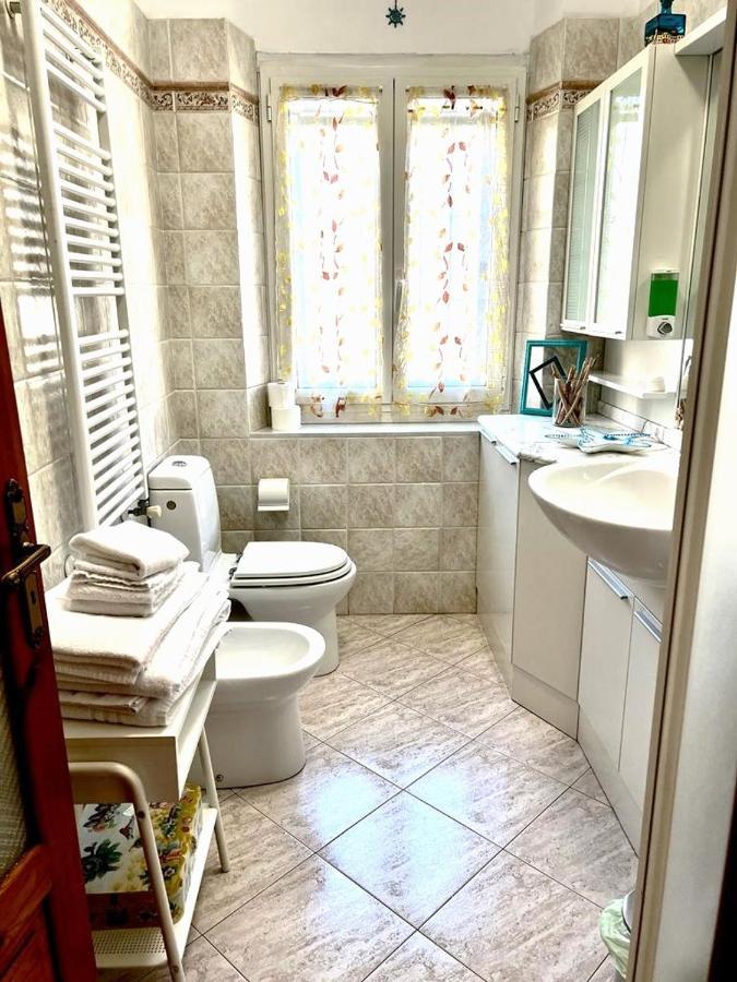 La Casa Di Ele, Parcheggio Privato Gratuito Apartment ลาสเปเซีย ภายนอก รูปภาพ