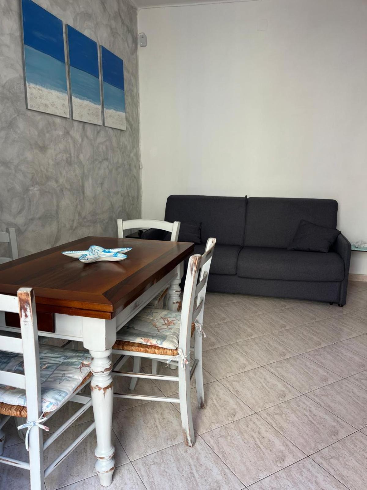 La Casa Di Ele, Parcheggio Privato Gratuito Apartment ลาสเปเซีย ภายนอก รูปภาพ